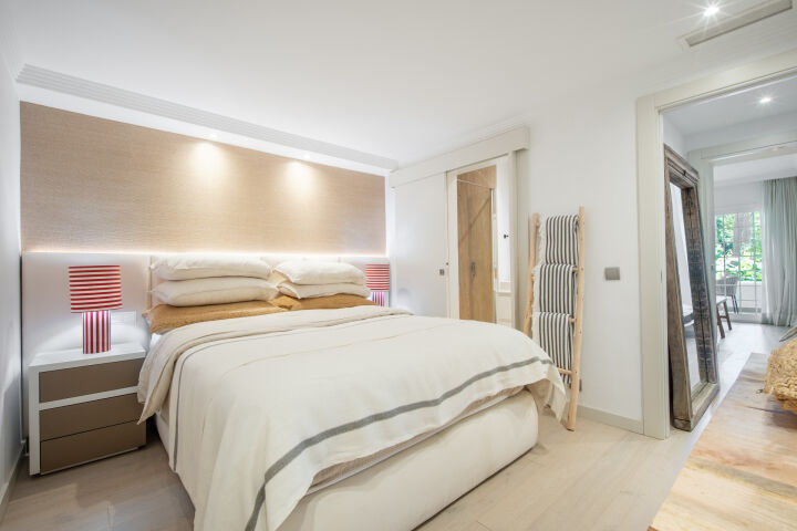 Bidesoa 110 - Beachside Ground Floor Apartment in Puente Romano II, Marbella Golden Mile