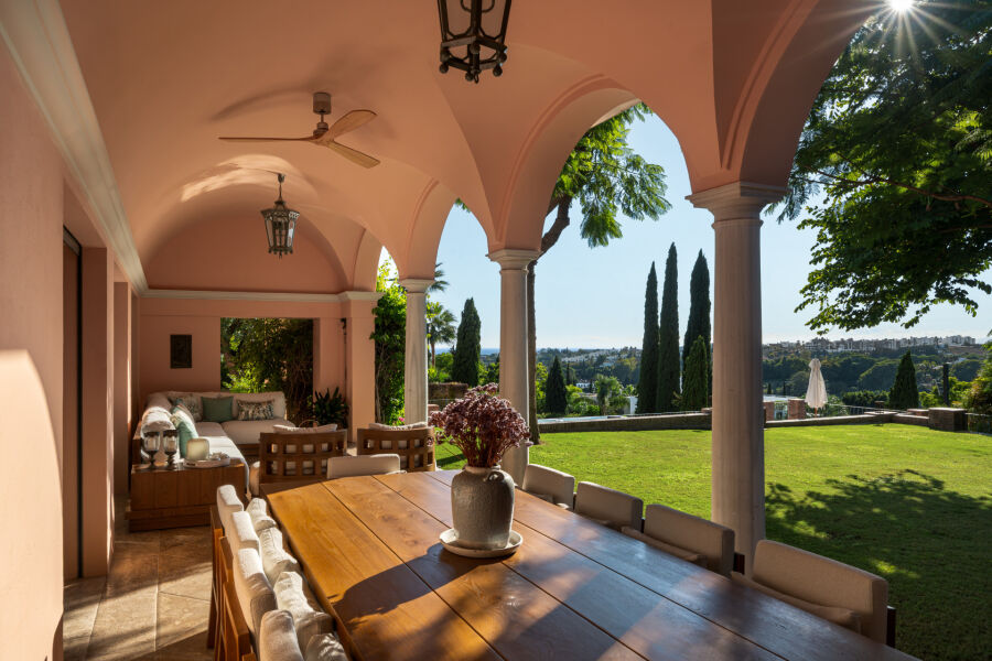 Villa Fiorentina - Andalusian Grandeur in Benahavís