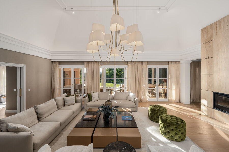 Villa Fiorentina - Andalusian Grandeur in Benahavís