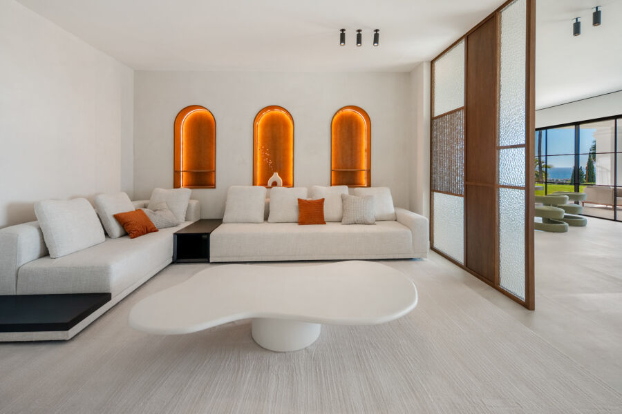 Villa Azur - A Modern Andalusian Sanctuary in Los Flamingos, Benahavís